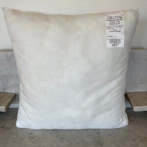 COUNTRY CURTAINS Fill Insert Pillow